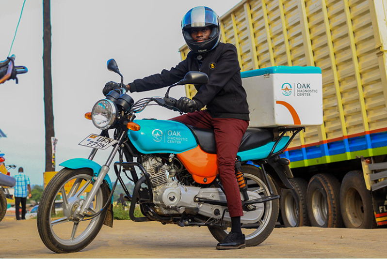 Oak Diagnostic Center delivery rider with insulated sample box