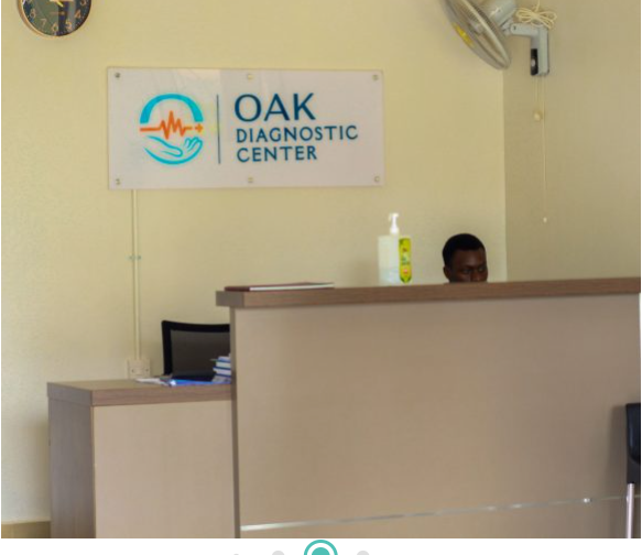 Oak Diagnostic Center reception desk